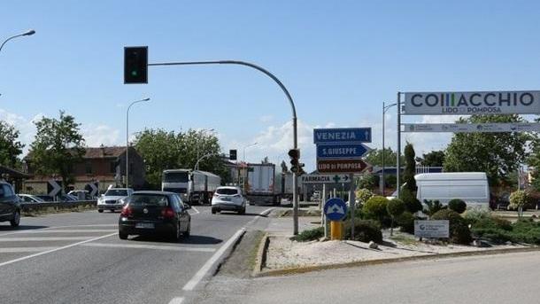 Schianto all’incrocio, sette i feriti