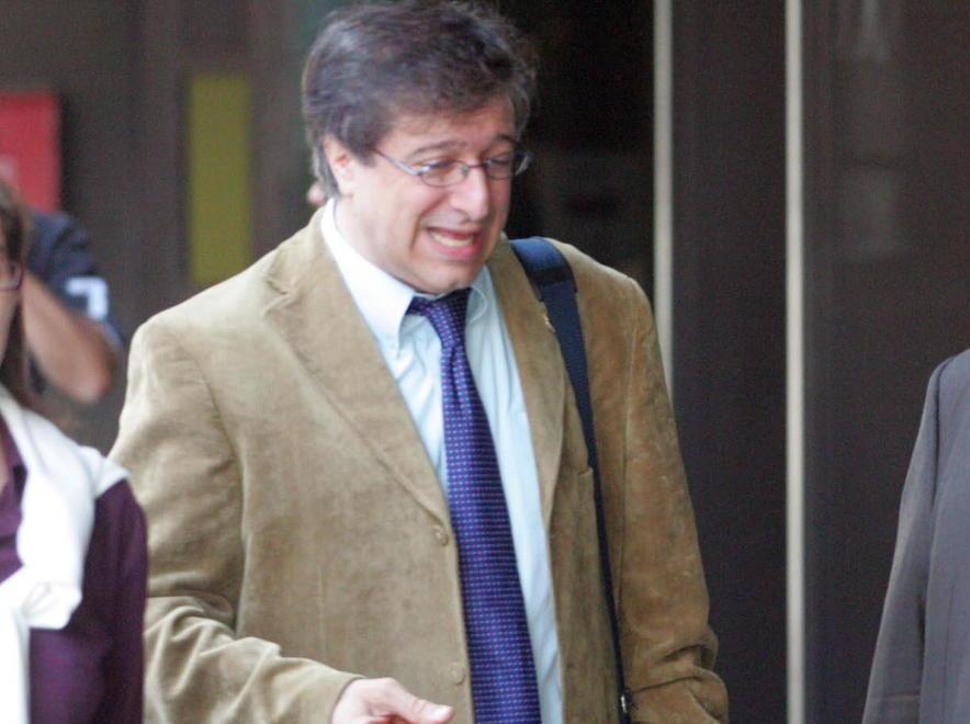 Botte a moglie e figlie, 50enne scarcerato 