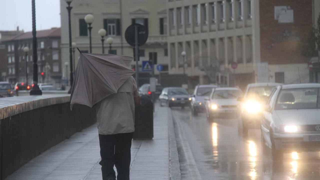 Allerta meteo: 2 giugno con pioggia e temporali