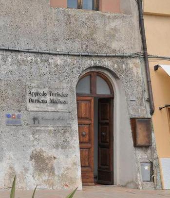 «Assunzioni? Stessi tempi di chi ci accusa» 