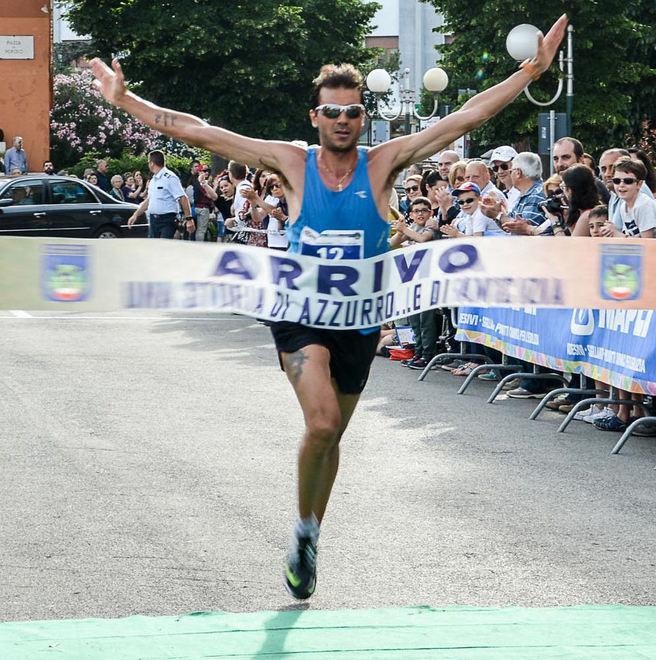 Musardo vince a braccia alzate