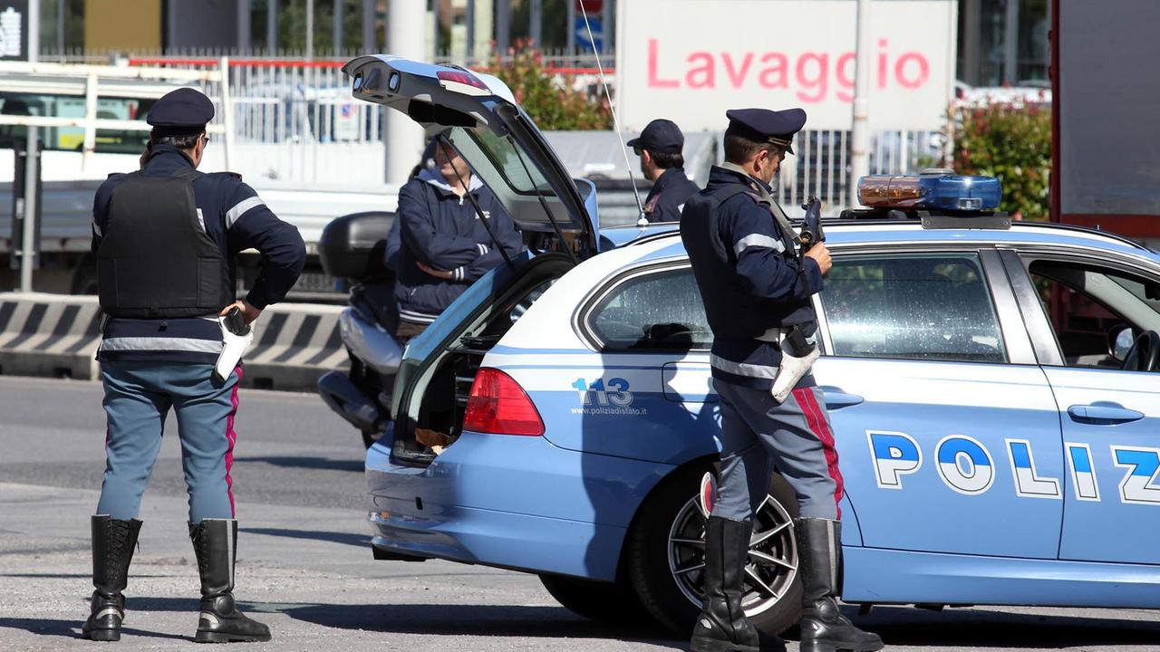 Blitz in zona stazione a Viareggio: arrestato dalla polizia l’autore di molti furti