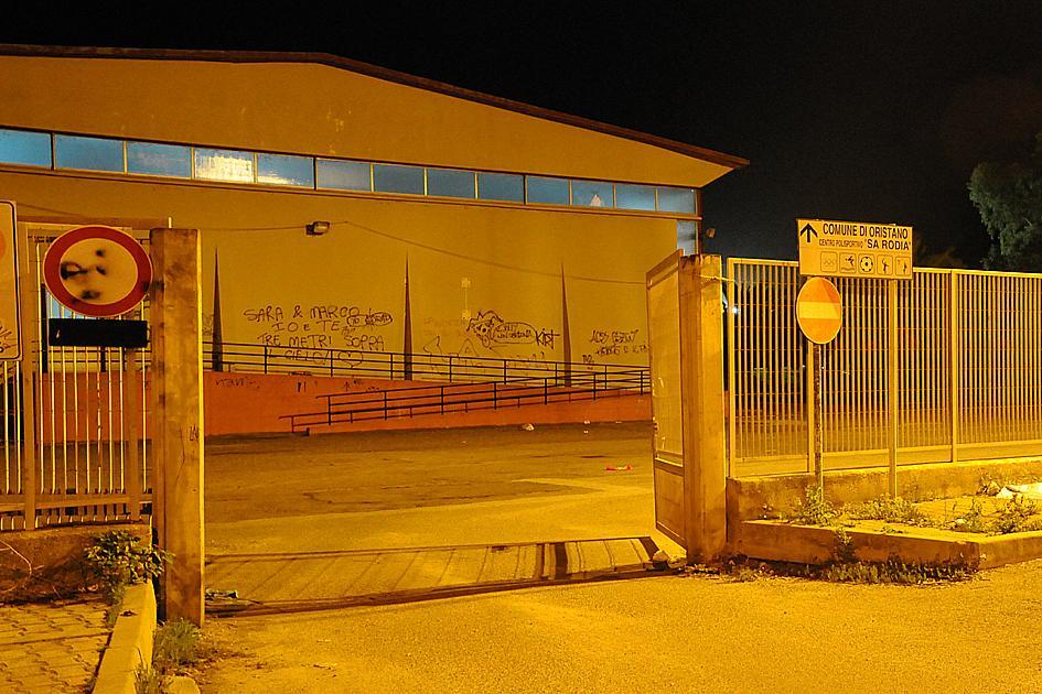 Il vecchio palazzetto dello sport di Sa Rodia