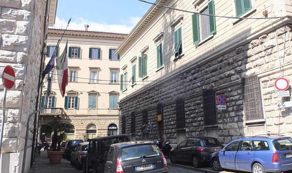 All’asta la caserma dei carabinieri Offerti 3 milioni