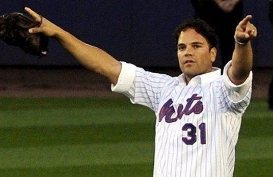 Mike Piazza è in Italia, trattativa con la Reggiana in dirittura d'arrivo?