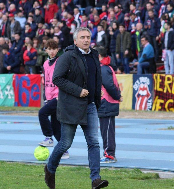 I consigli di Mauro Meluso «Non serve l’arrembaggio» 
