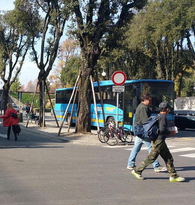Fino al 17 giugno sette stalli in meno in piazzale Verdi