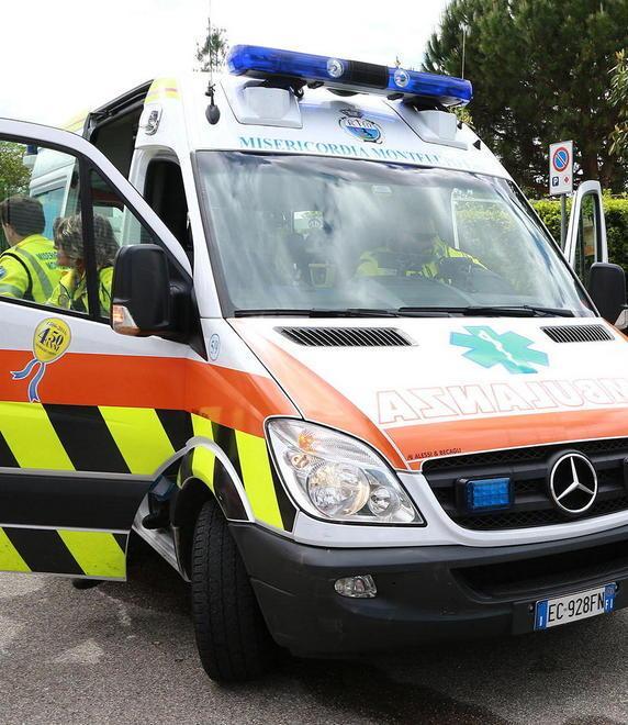 Due incidenti sulla A15 in un’ora 