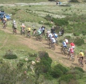  Via alla gara di enduro in mountain bike 
