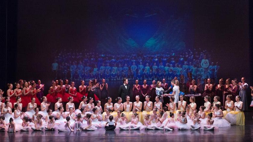 “Intrecci di coreografie”, danza e beneficenza