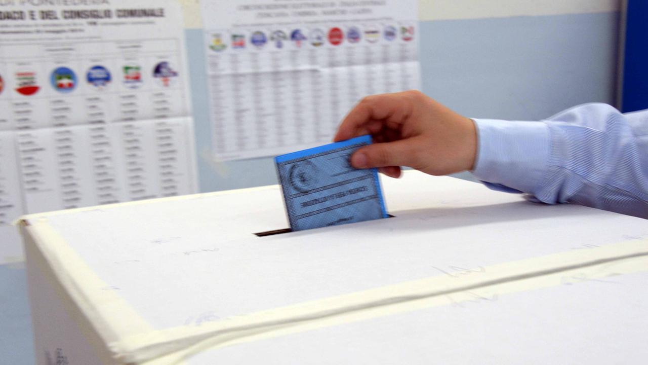 Urne aperte in quattro comuni della provincia