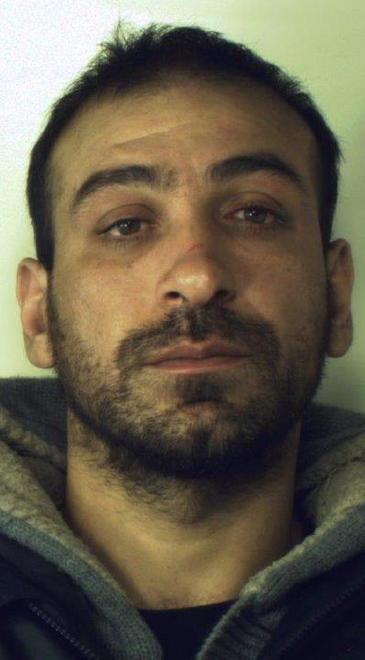 Resta in carcere il patrigno violento della bimba morta 