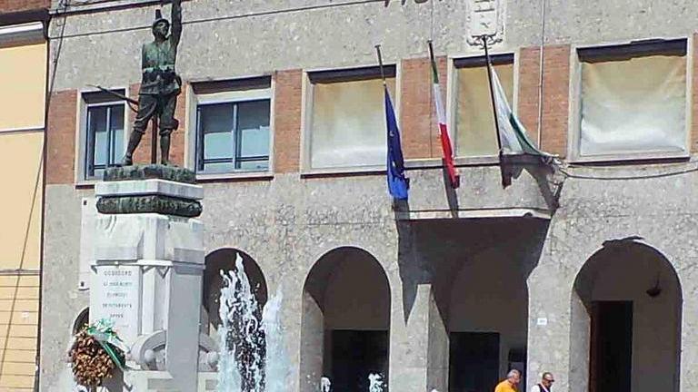 Verso il voto La corsa è finita Adesso è attesa