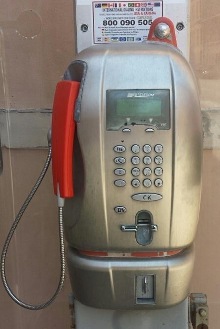 Quelle cabine vintage che resistono al tempo e agli smartphone 