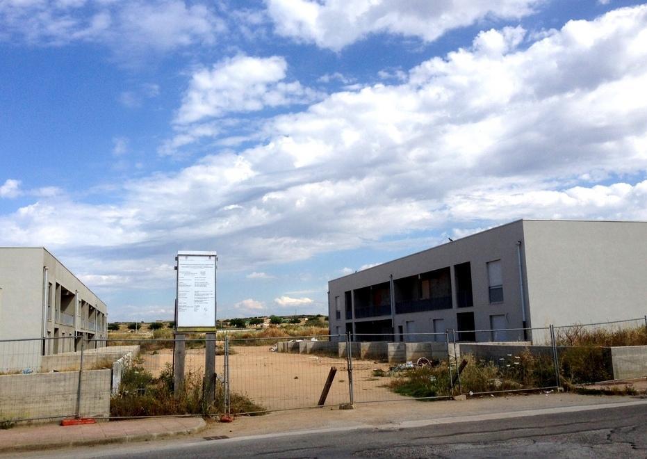Pubblicato il bando per le case comunali ma il cantiere è fermo 