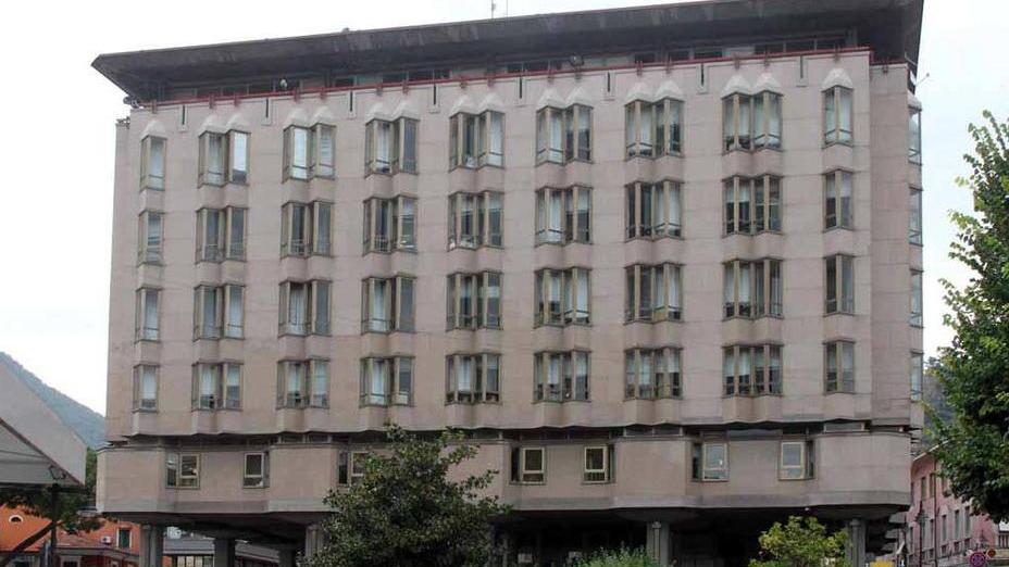 Non puoi costruire casa, ma l’Imu la paghi