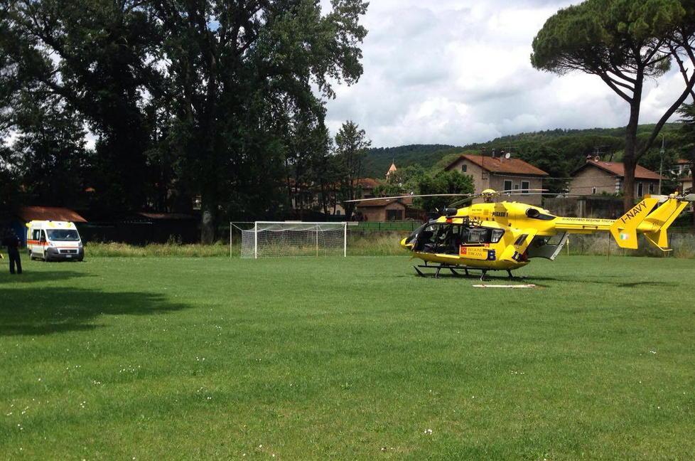 L'elisoccorso atterrato al campo sportivo di Ponteginori