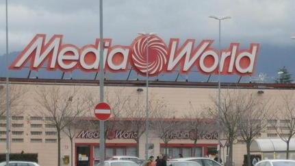 Tenta il colpo a Mediaworld 35enne denunciata per furto