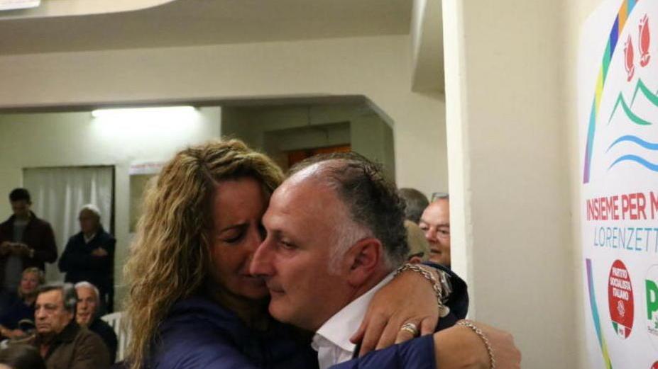 Vincono Lorenzetti e il Pd ufficiale