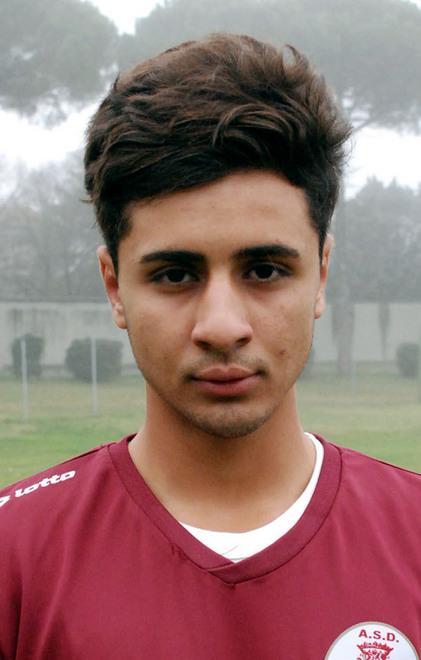 Al campo sportivo gli amici riuniti per ricordare Wolly