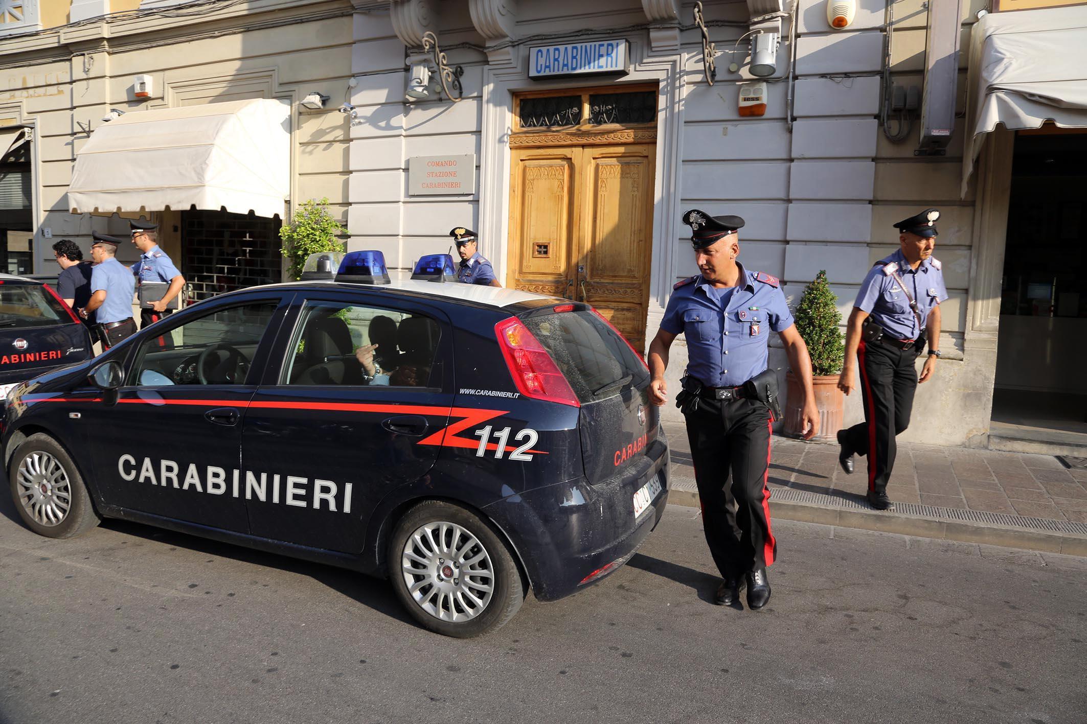 La caserma dei carabinieri di piazza Montanelli 