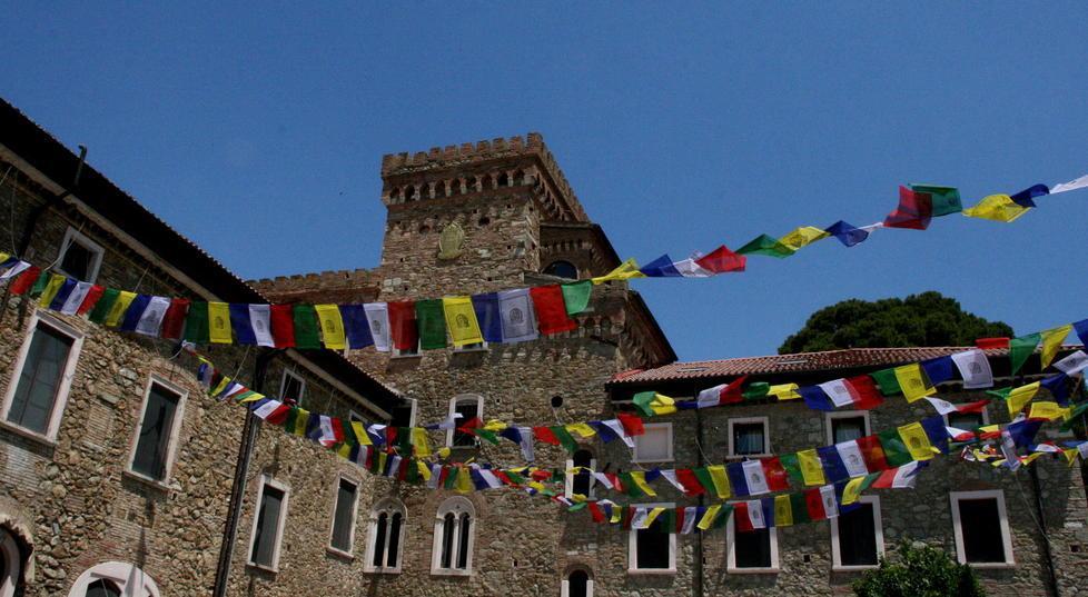 L'istituto Lama Tzong Khapa di Pomaia