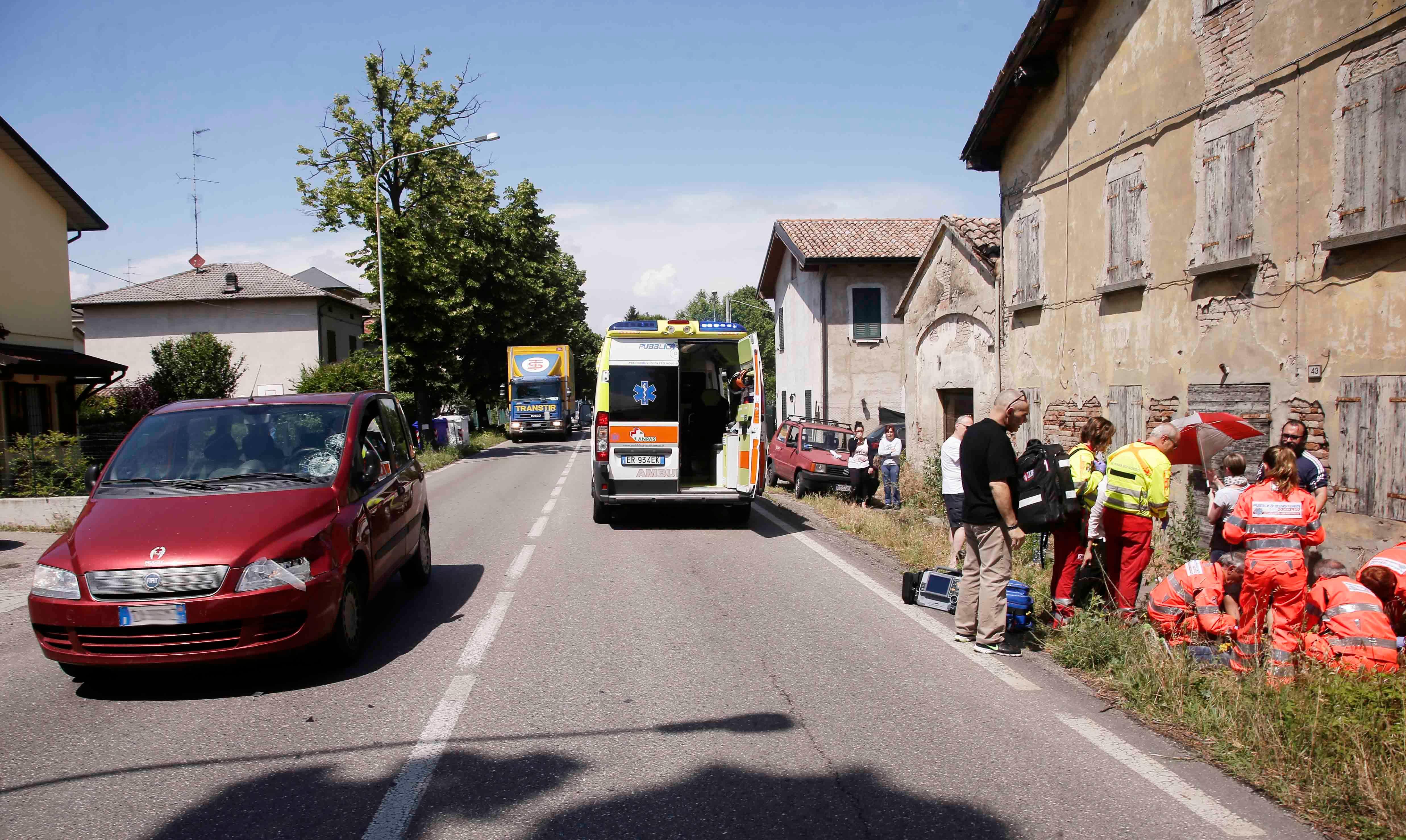 Quindicenne investito, in quel punto il Comune progettava nuove strisce pedonali