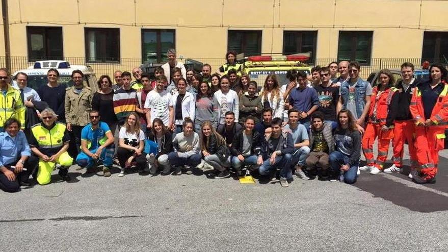 Studenti della Don Lazzeri a lezione di protezione civile