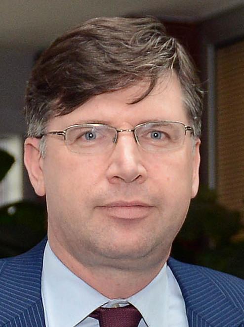 Confimi: «Via tutto il consiglio camerale» 