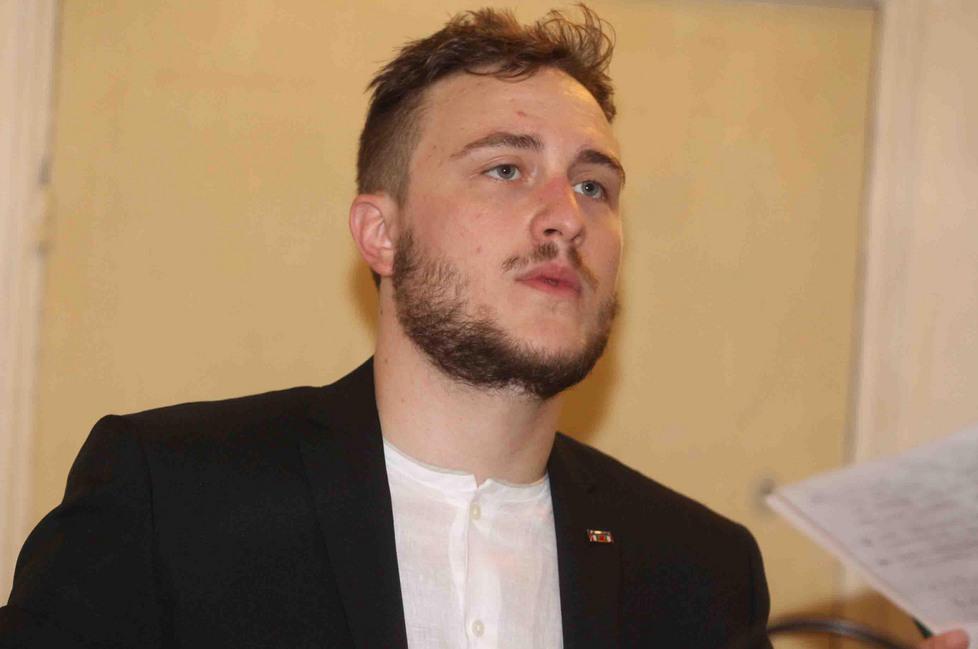 De Lucia: «Addio a uno xenofobo» 