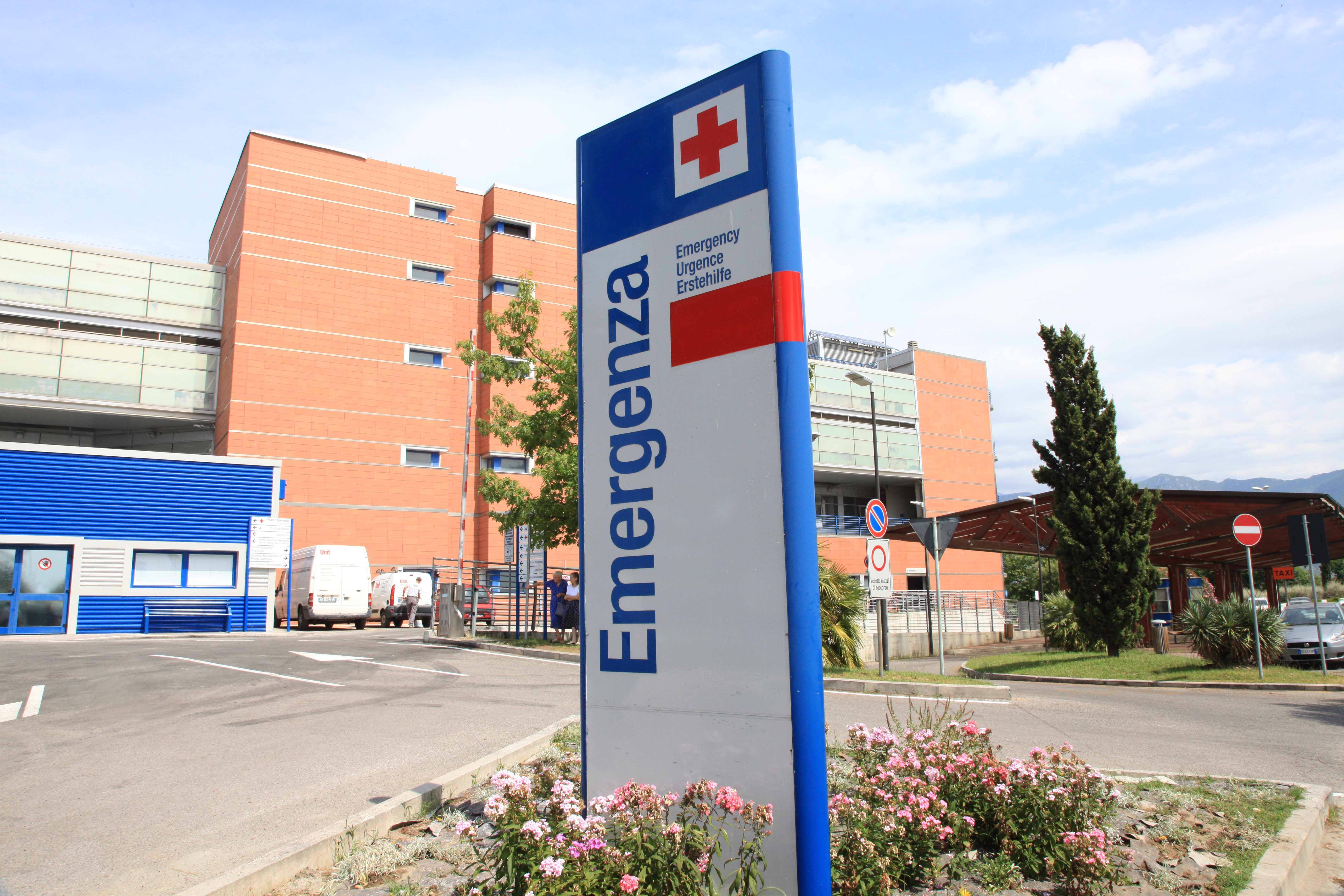 L'uomo ha ingerito la droga ed è stato portato al pronto soccorso