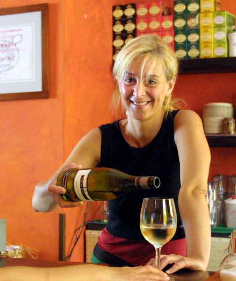 Non solo negozi aperti: il Ccn lancia l’aperitivo Carrara Drink 