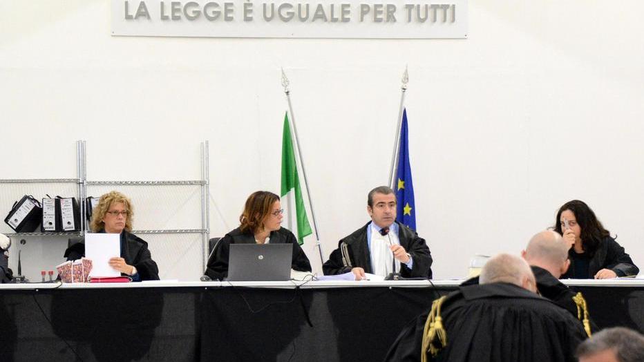 I tedeschi: le cricche non si vedono