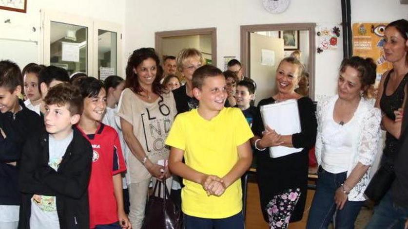 La scuola rinasce con l’arte dei bimbi