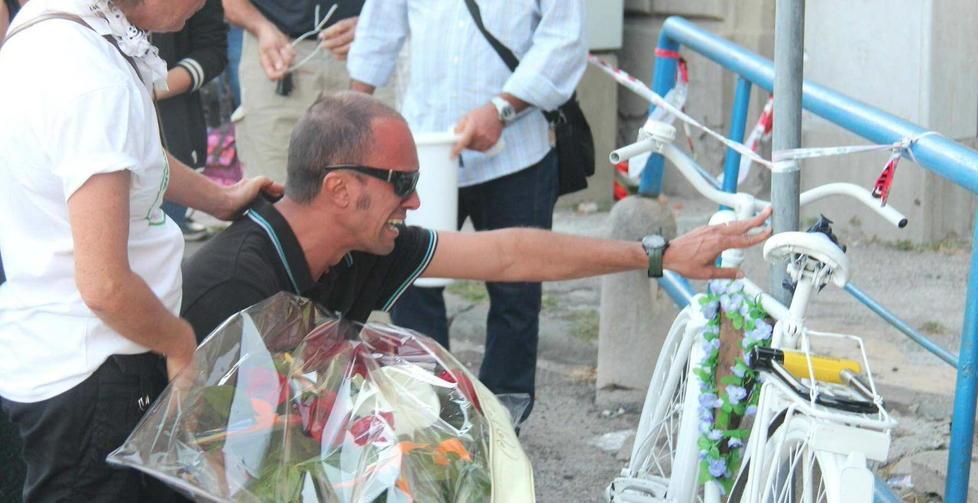 Travolse e uccise un ciclista, la conducente non poteva guidare: condannata