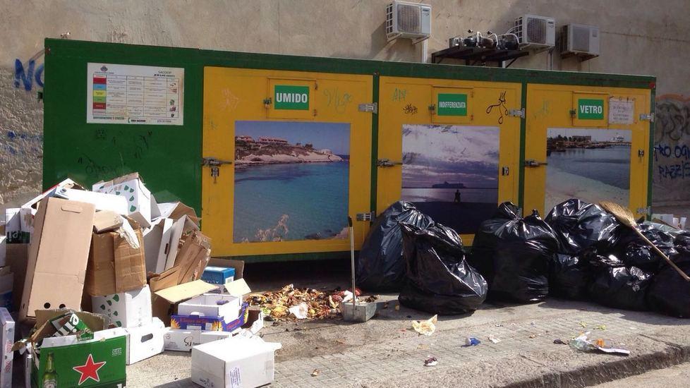 Raccolta dei rifiuti nel caos, i sindacati verso lo sciopero