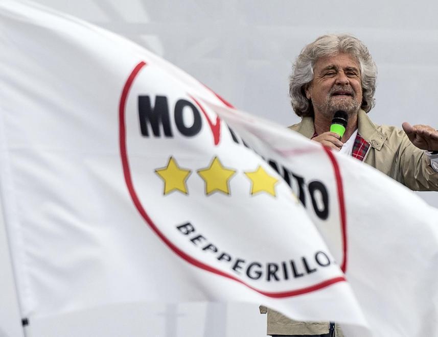 Sul voto guerra di cifre tra Grillo e i dem 