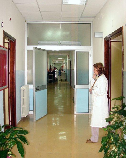 Manca un’infermiera: l’Oncologia trasferita a Olbia