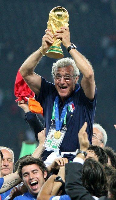 Frenata su Lippi, il presidente prende tempo 