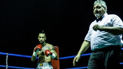 I’ Mercenario sale sul ring per sfidare Sead Mustafà