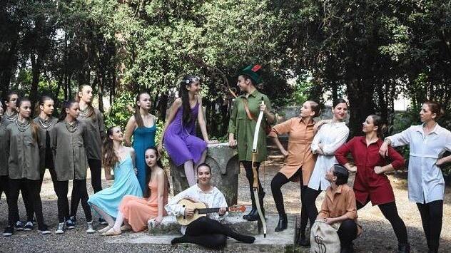 Saggio di danza al Solvay con Robin Hood