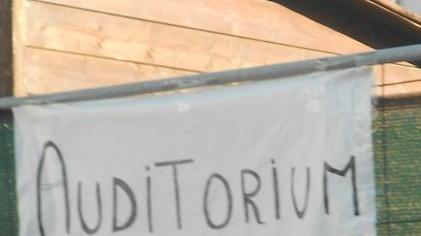 Quel cartello sul foglio volante