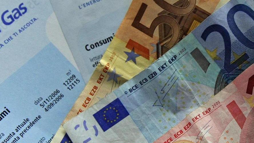 Consumi stimati, bolletta da 6.000 euro
