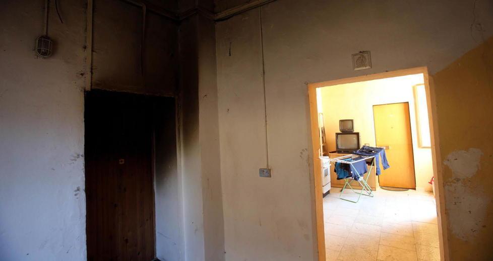 Notte di fuoco, evacuata una palazzina 