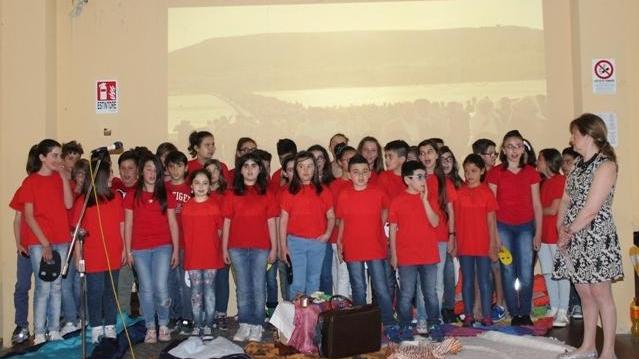 Solidarietà e accoglienza dibattito con alunni e famiglie