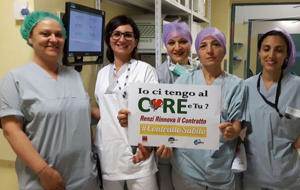 «Renzi rinnovaci il contratto» 
