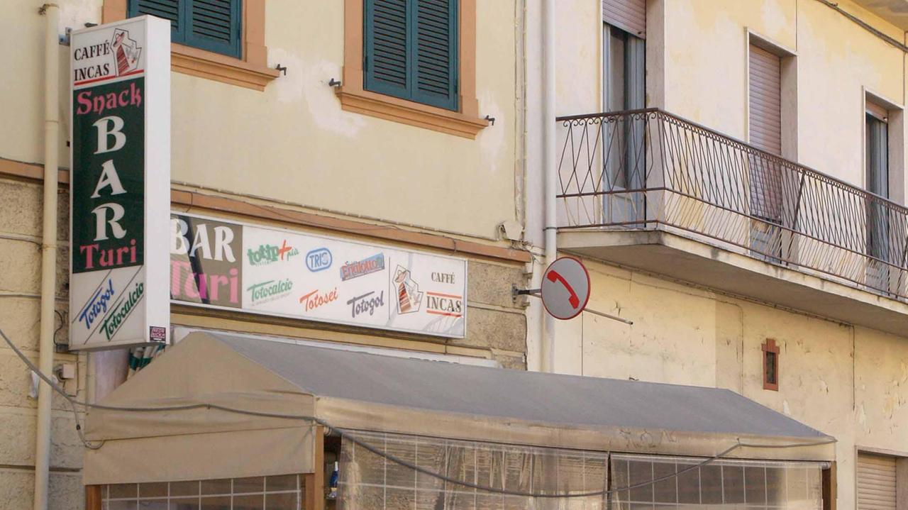 Chiuso per sette giorni il bar Turi
