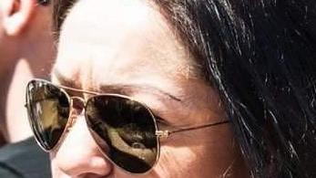 Due giovani tentano uno scippo ai danni di una commerciante