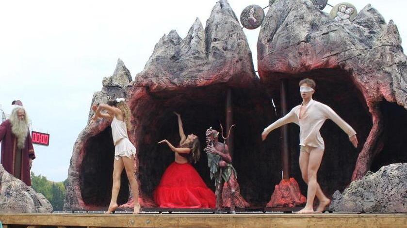 Alla Cittadella arriva il carro-teatro di Leonardo