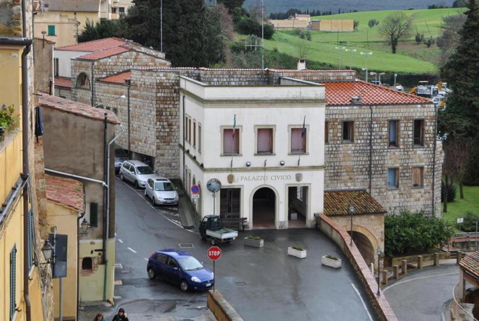 Tariffe rifiuti in calo Fedeli: «Una scelta in controtendenza»